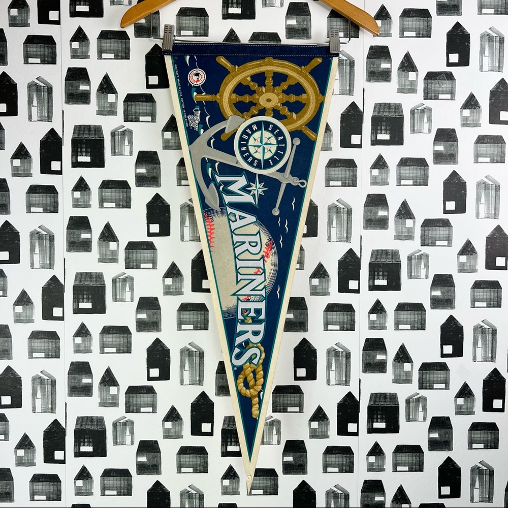 MLB Mariners Baseball 1996 Banner Flag
